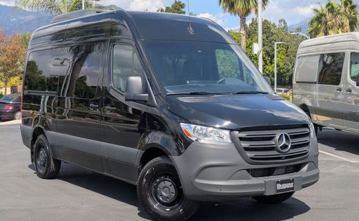 2026 Mercedes-Benz Sprinter 907