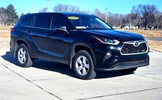2021 Toyota Highlander LE