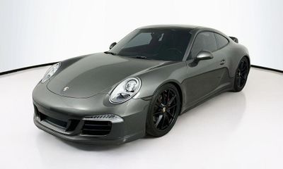 2015 Porsche 911 S GTS 4S