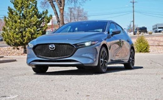 2026 Mazda MAZDA3 Premium Plus