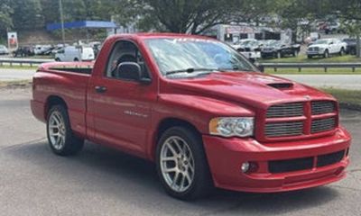 2004 Dodge RAM SRT 10