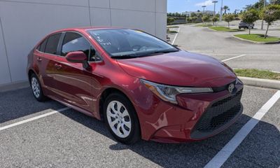 2022 Toyota Corolla LE