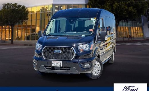 2025 Ford Transit Medium Roof