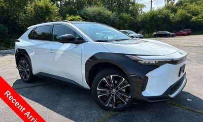 2023 Toyota BZ4X Limited