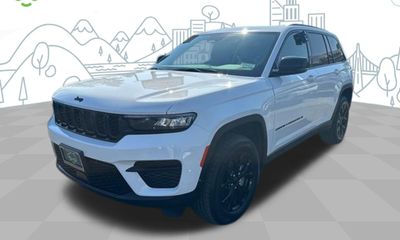 2024 Jeep Grand Cherokee Laredo