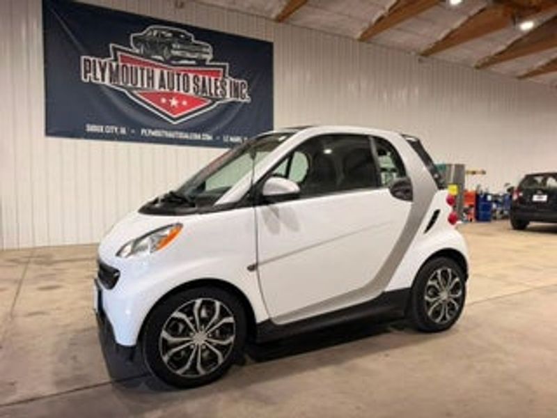 2013 Smart Fortwo — a typically priced live listing