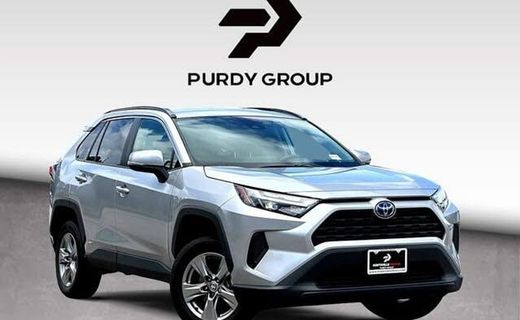 2024 Toyota RAV4 LE