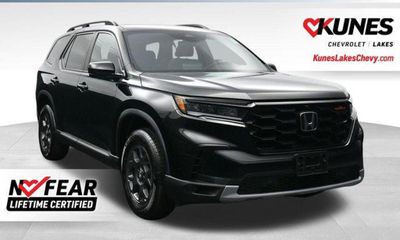 2025 Honda Pilot Trailsport