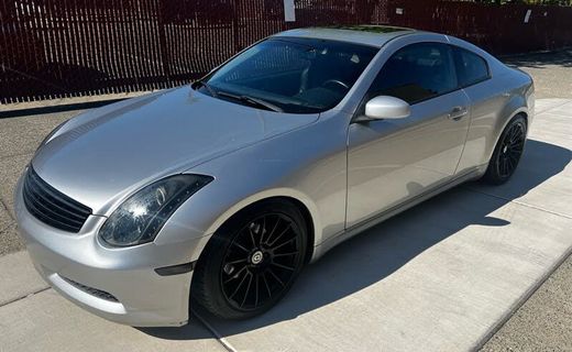 2004 Infiniti G35 Base