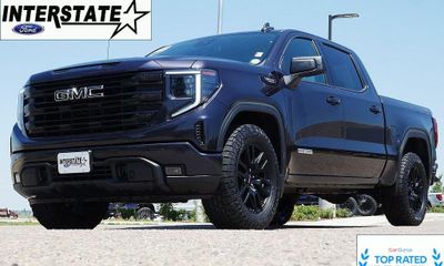 2023 GMC Sierra Elevation