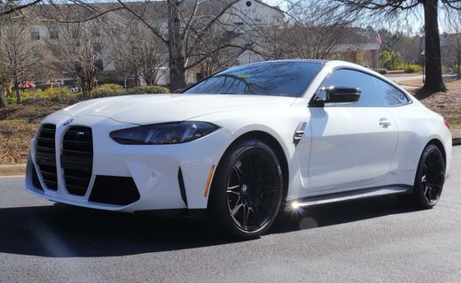 2025 BMW M4
