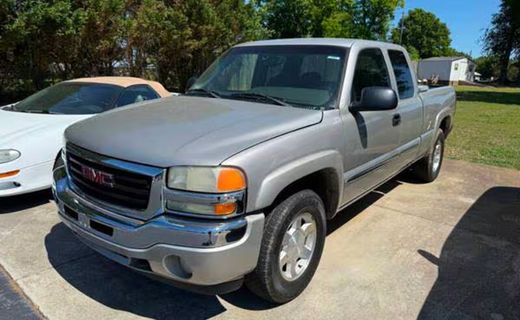 2005 GMC Sierra