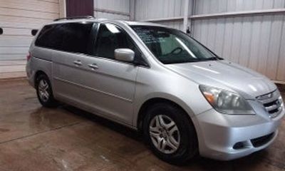 2005 Honda Odyssey With Leather