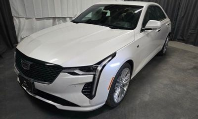 2025 Cadillac CT4 Premium Luxury