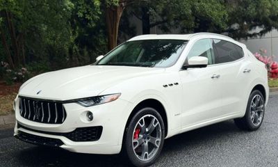 2018 Maserati Levante Sport