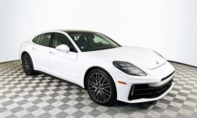 2022 Porsche Panamera