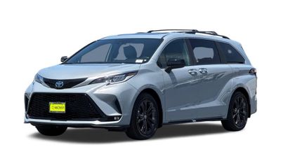 2024 Toyota Sienna XSE