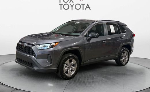 2025 Toyota RAV4 LE