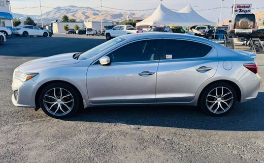 2020 Acura ILX