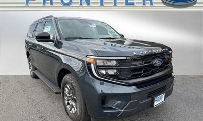 2025 Ford Expedition Active