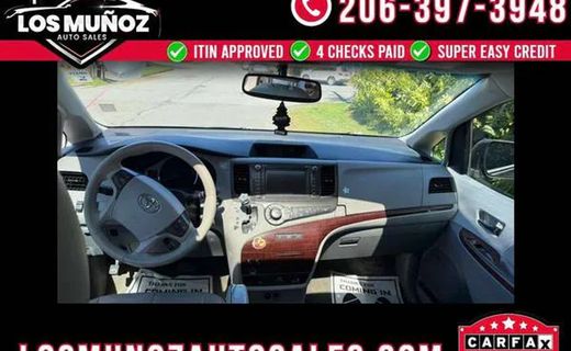 2011 Toyota Sienna XLE