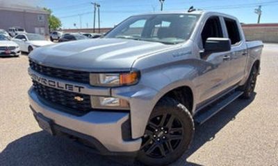 2020 Chevrolet Silverado Custom