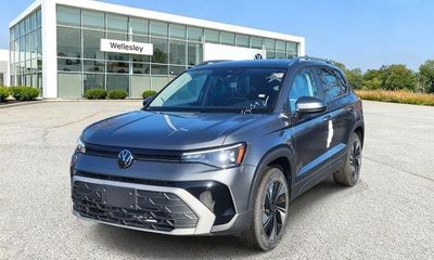 2026 Volkswagen Taos 4MOTION SE
