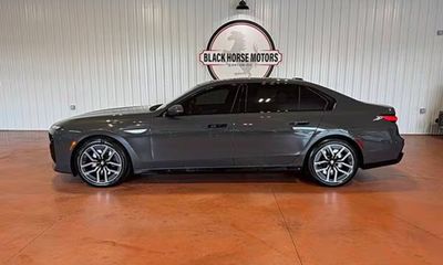 2023 BMW 760i xDrive