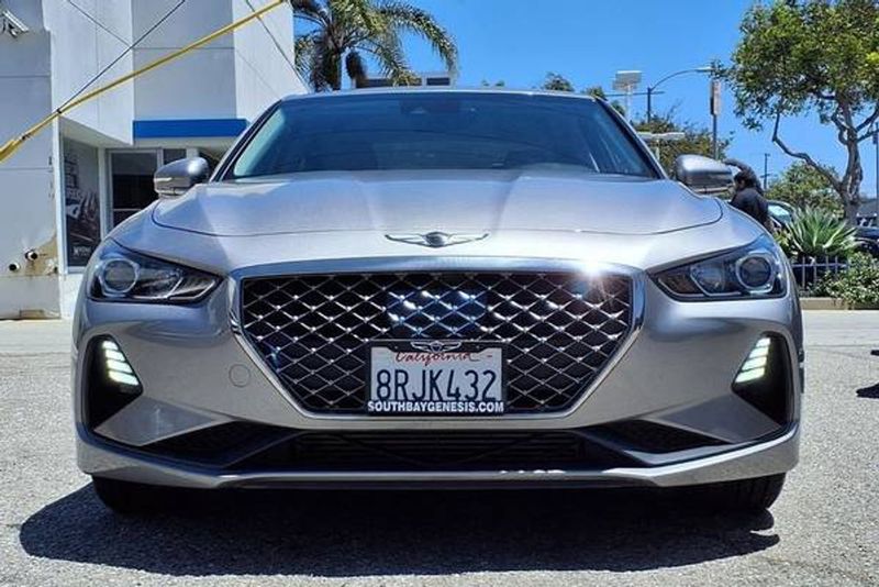 2020 Genesis G70 — a typically priced live listing