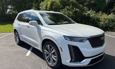 2020 Cadillac XT6 Platinum Luxury Premium