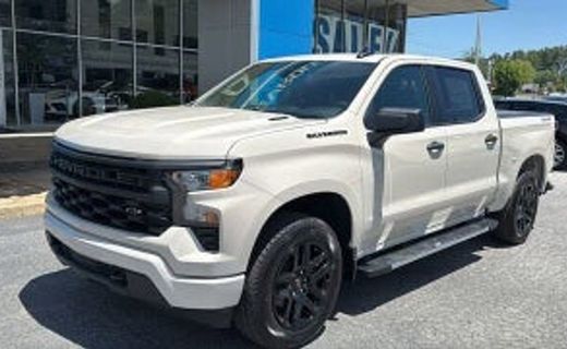 2026 Chevrolet Silverado Custom