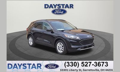 2020 Ford Escape SE