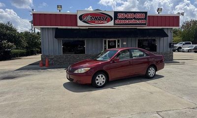 2004 Toyota Camry LE