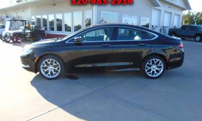 2015 Chrysler 200 200C