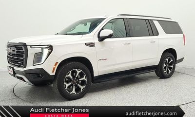 2025 GMC Yukon XL AT4
