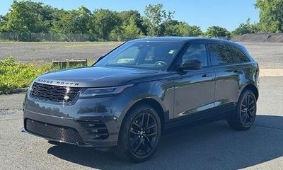 2024 Land Rover Range Velar P250 Dynamic SE