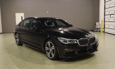 2019 BMW 750I