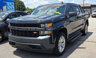 2019 Chevrolet Silverado Custom