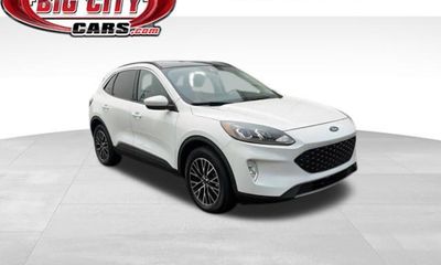 2022 Ford Escape SEL Phev