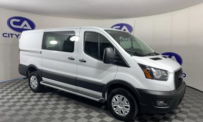2025 Ford Transit LOW Roof