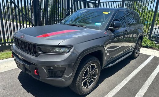 2022 Jeep Grand Cherokee Trailhawk