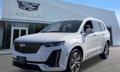 2023 Cadillac XT6 Premium Luxury