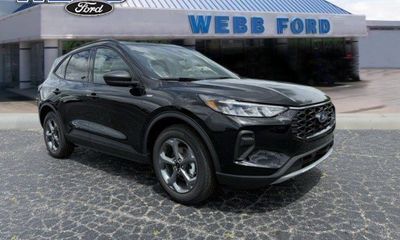 2025 Ford Escape ST Line