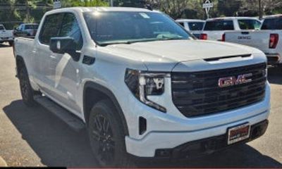 2026 GMC Sierra Elevation
