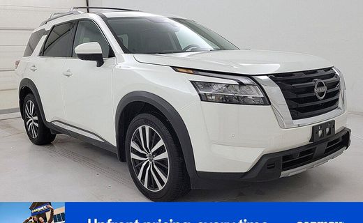 2023 Nissan Pathfinder Platinum