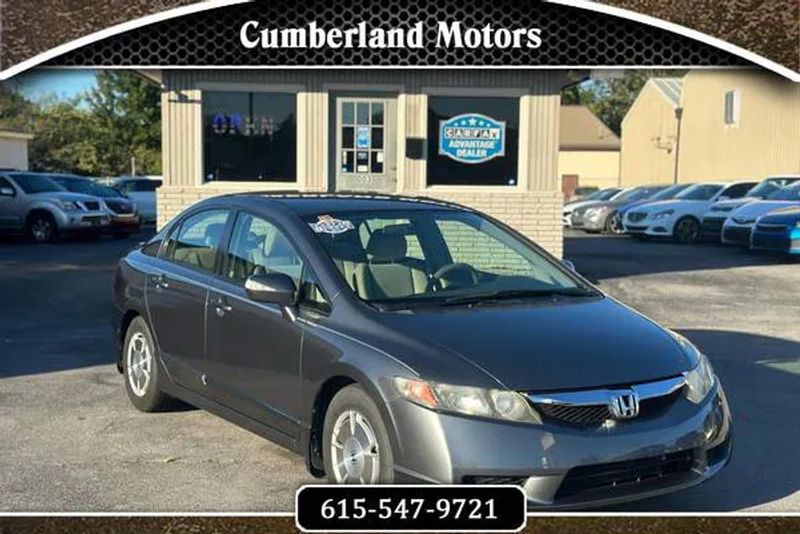 2010 Honda Civic — a typically priced live listing