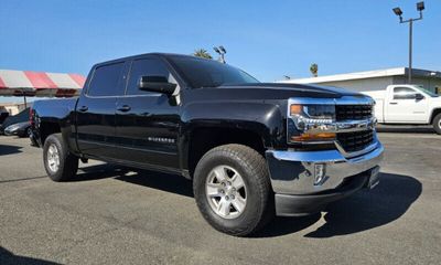 2018 Chevrolet Silverado LT