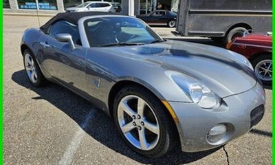 2006 Pontiac Solstice Convertible