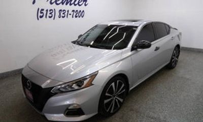 2020 Nissan Altima SR