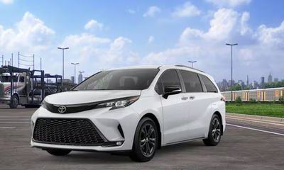 2026 Toyota Sienna XSE